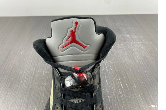 Cheap EP Off-Noir DR0092-001 5 Jordan Retro Gore-Tex DR0092-001 0323